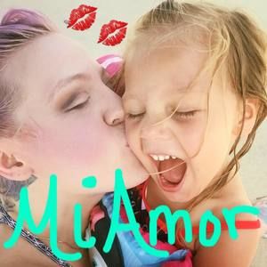 Meet your Posher, Mandy